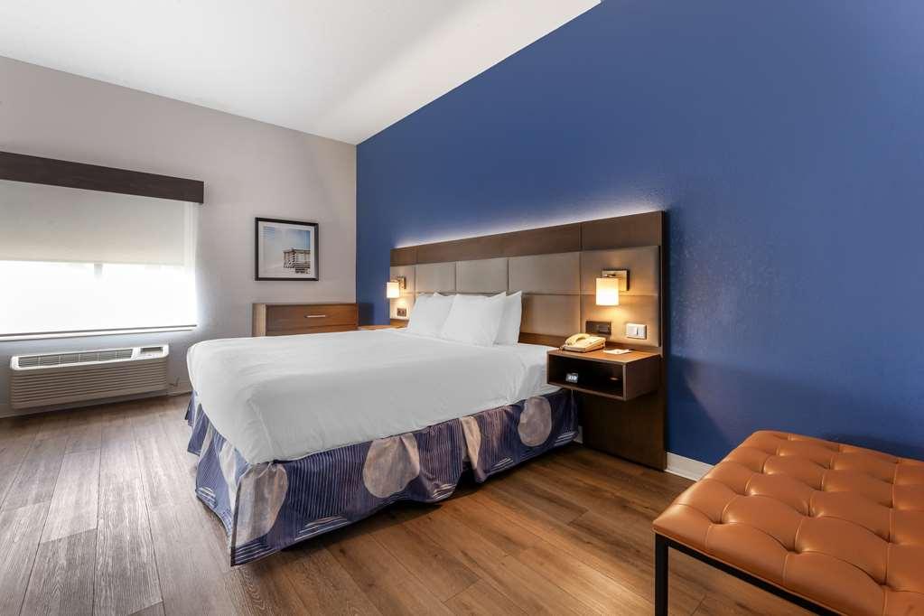 Best Western Sycamore Inn Room photo