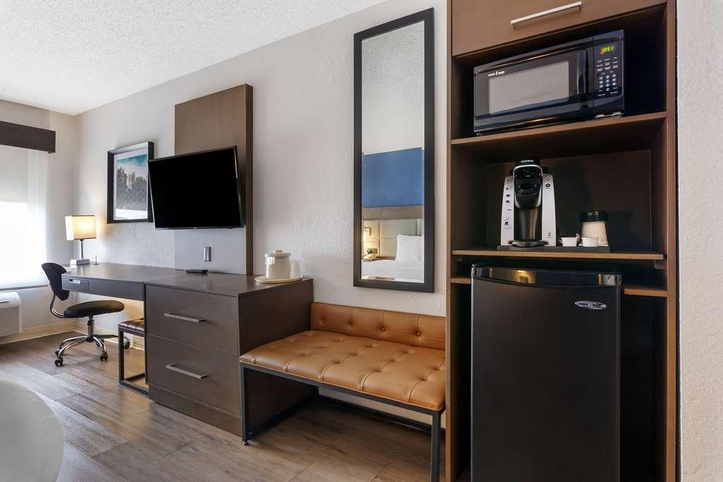 Best Western Sycamore Inn Room photo